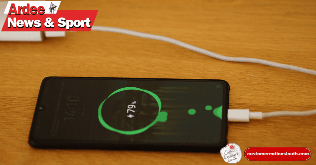 EU Battery Law- The End of Glued-In Smartphone Batteries?